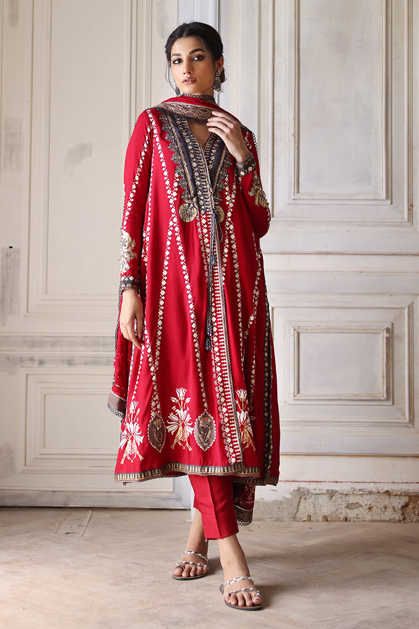 Red Granite – Nida Azwer Atelier