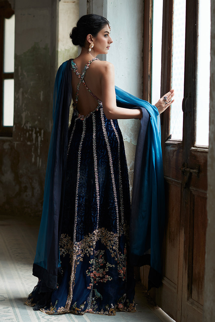 Midnight Glimmer – Nida Azwer Atelier