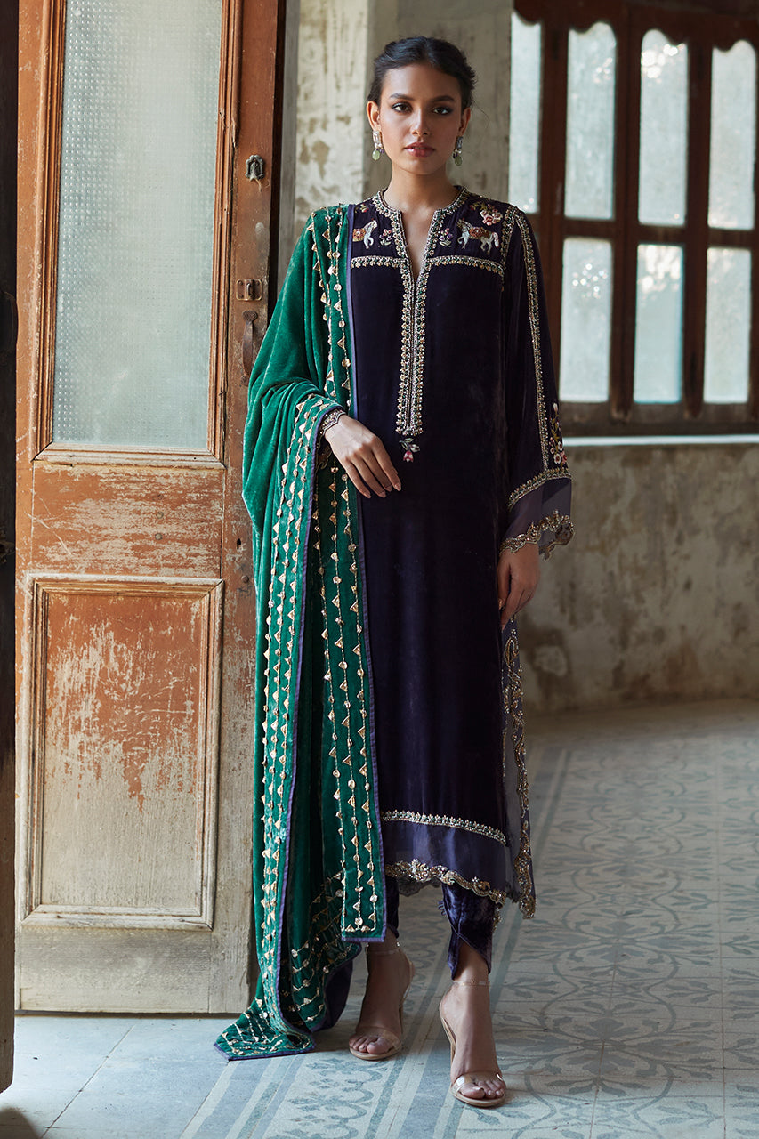 Darbaan – Nida Azwer Atelier